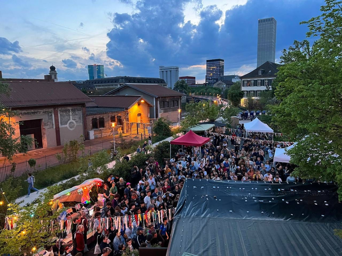Fr&uuml;hlingsfest auf dem Park Platz